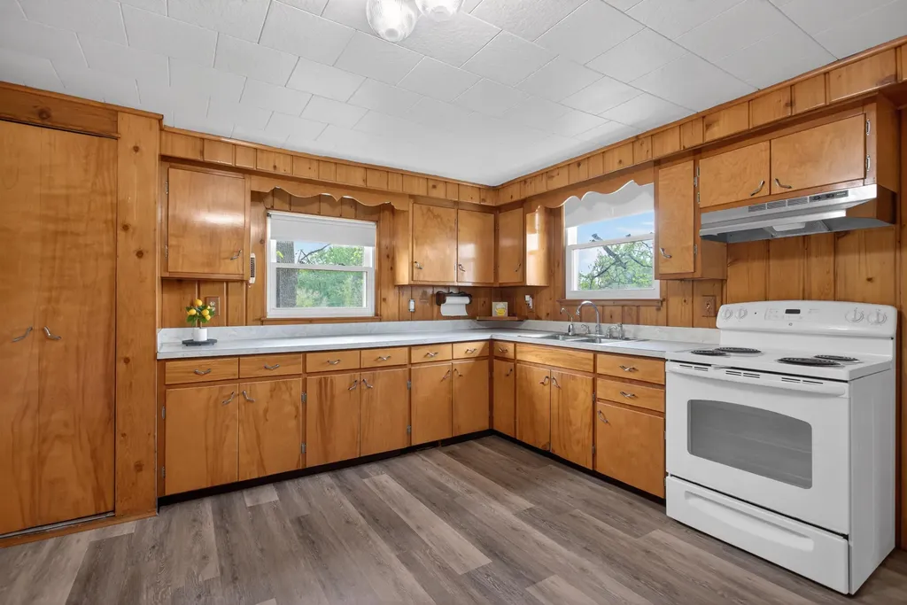 10337 Springville Highway Cambridge Township MI 49265