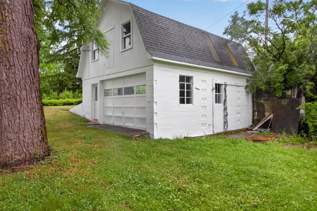 10337 Springville Highway Cambridge Township MI 49265