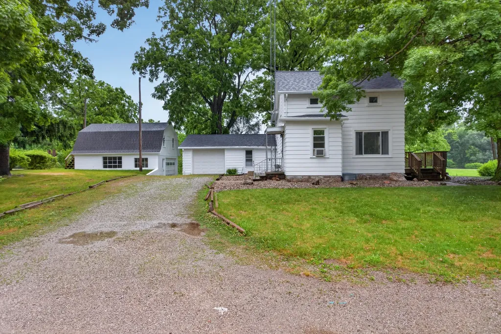 10337 Springville Highway Cambridge Township MI 49265