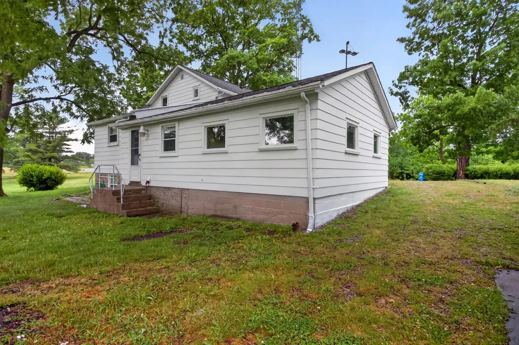 10337 Springville Highway Cambridge Township MI 49265