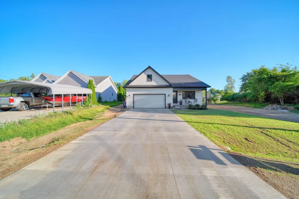 237 Ambler Drive Columbia Township MI 49230