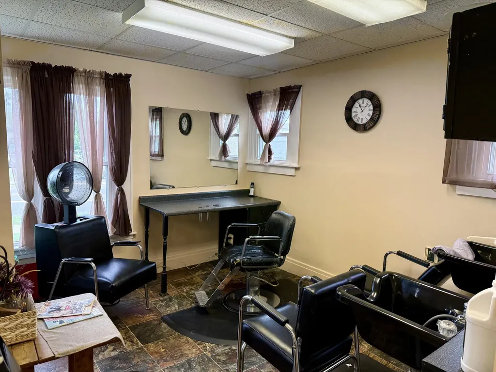 205 N W Avenue Jackson City MI 49201