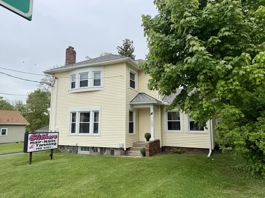 205 N W Avenue Jackson City MI 49201