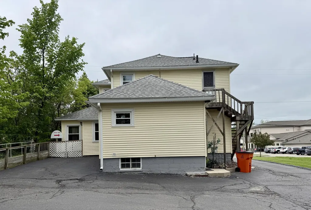 205 N W Avenue Jackson City MI 49201