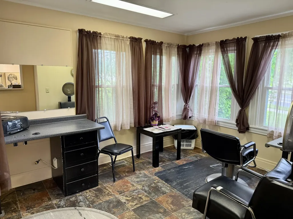 205 N W Avenue Jackson City MI 49201