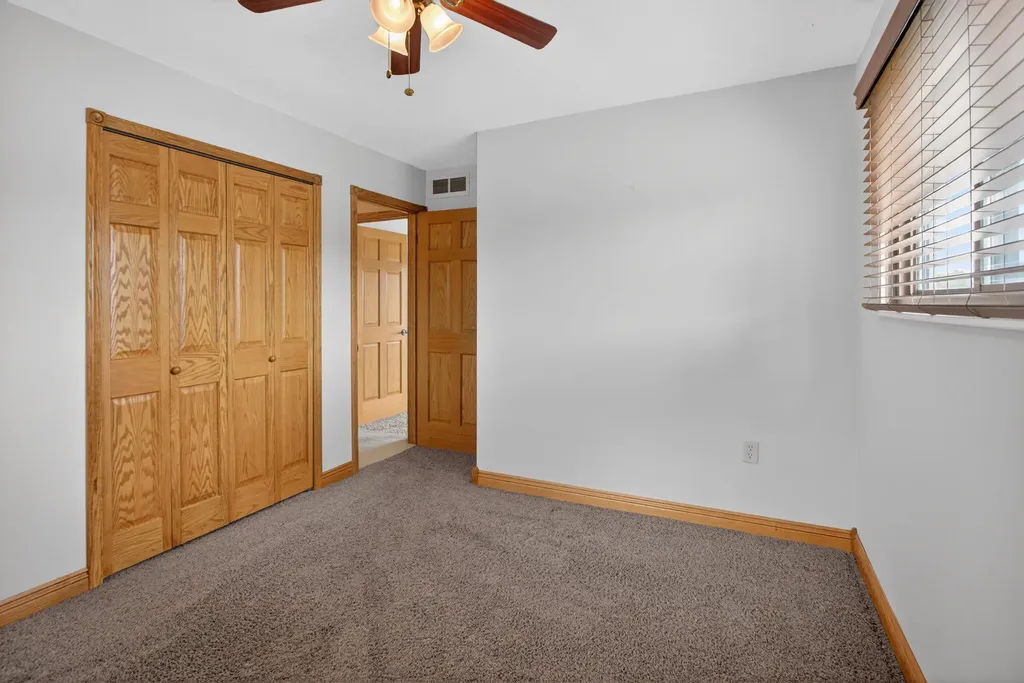 332 Riviera Drive Columbia Township MI 49230