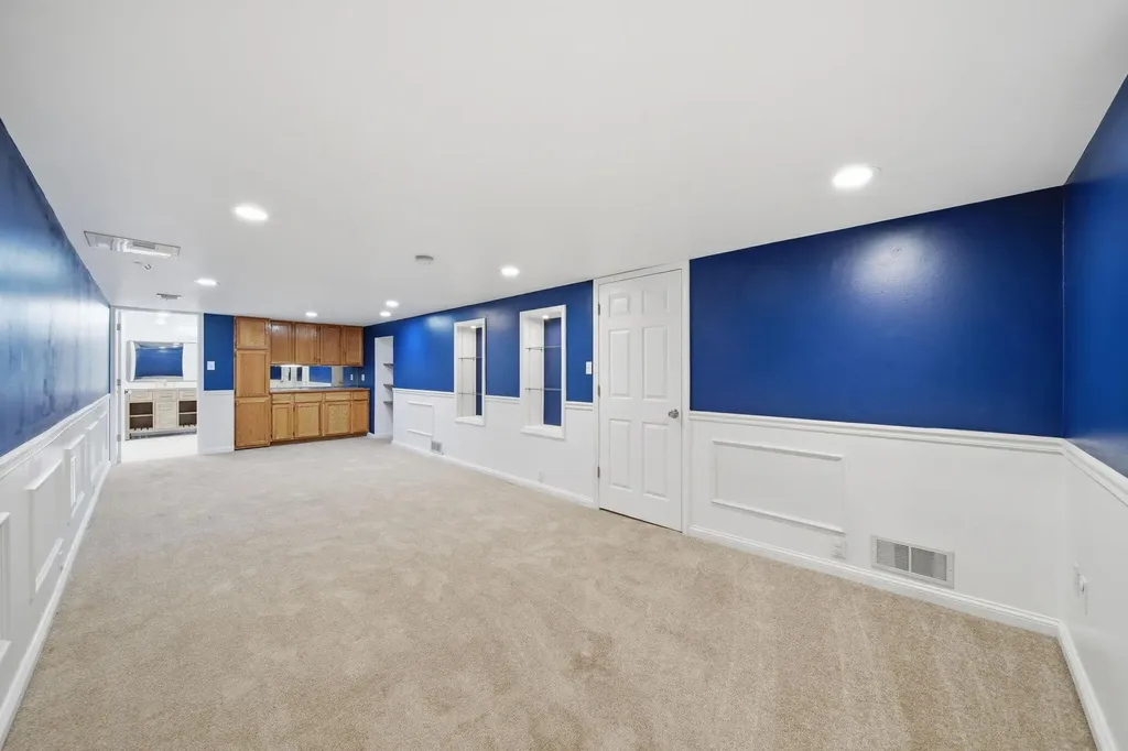 584 Birchwood Street Summit Township MI 49203