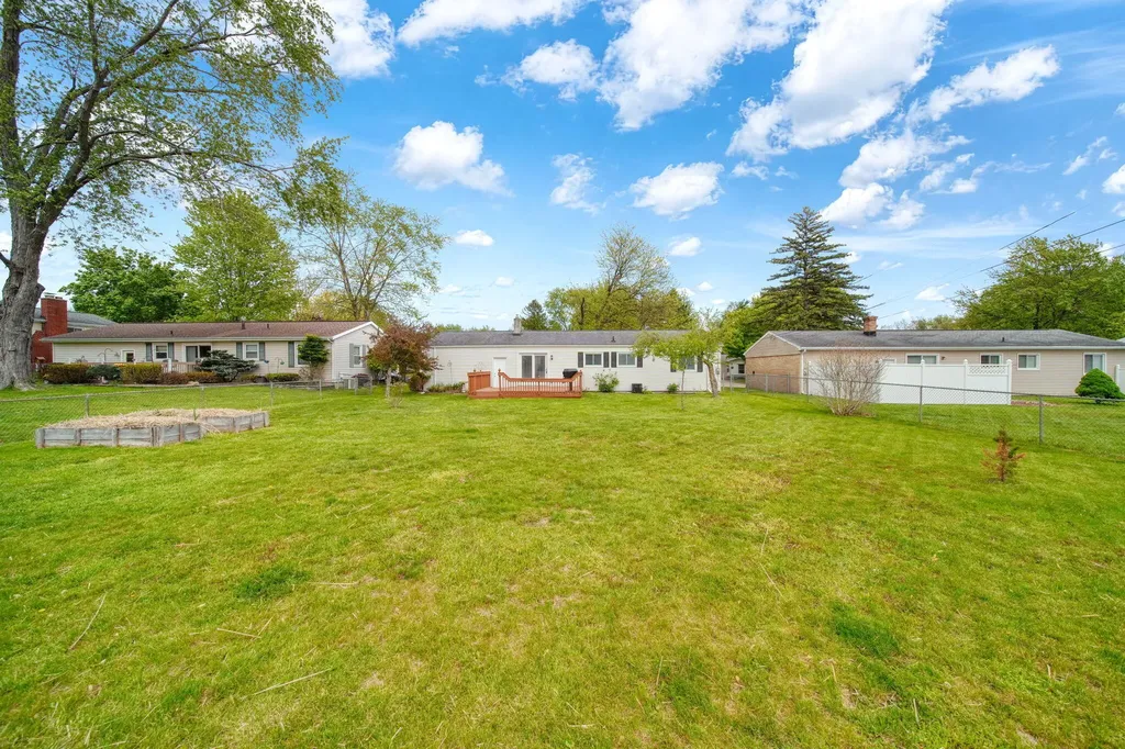 584 Birchwood Street Summit Township MI 49203