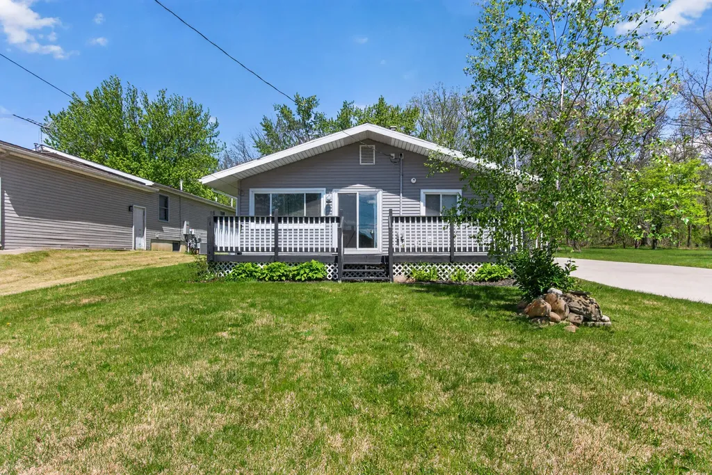 10674 Wesch Road Columbia Township MI 49230