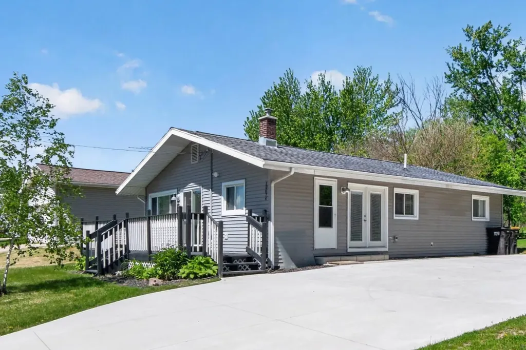10674 Wesch Road Columbia Township MI 49230