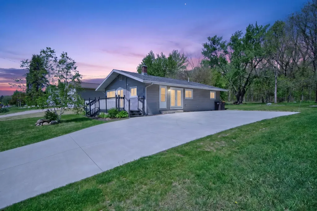 10674 Wesch Road Columbia Township MI 49230