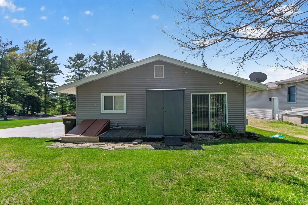 10674 Wesch Road Columbia Township MI 49230