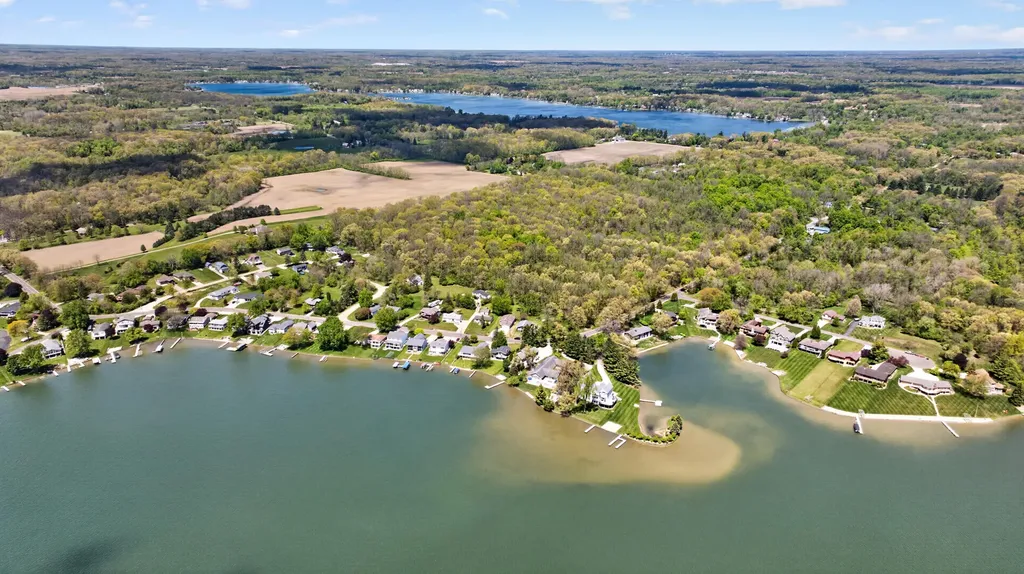 10674 Wesch Road Columbia Township MI 49230