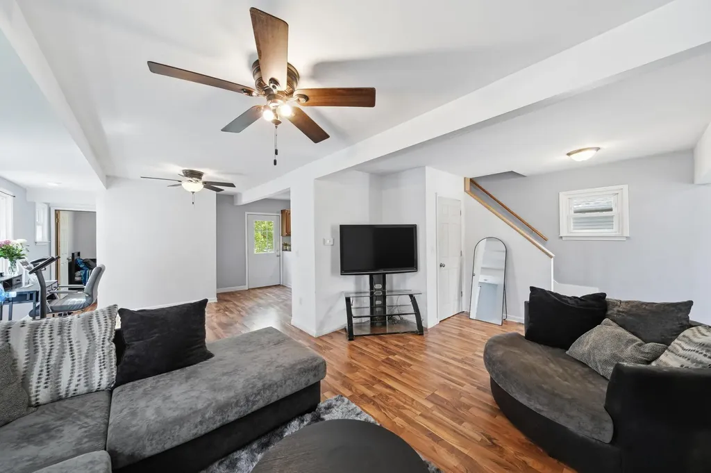 407 Hinckley Boulevard Summit Township MI 49203