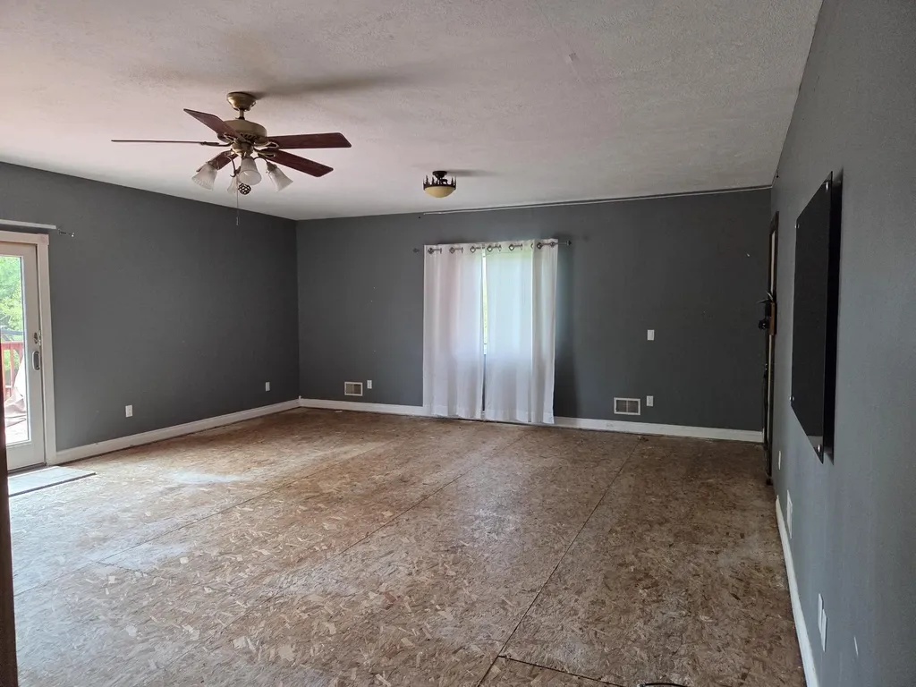 3639 Flansburg Road Leoni Township MI 49203