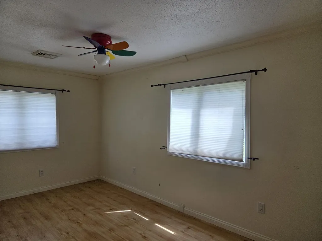 3639 Flansburg Road Leoni Township MI 49203