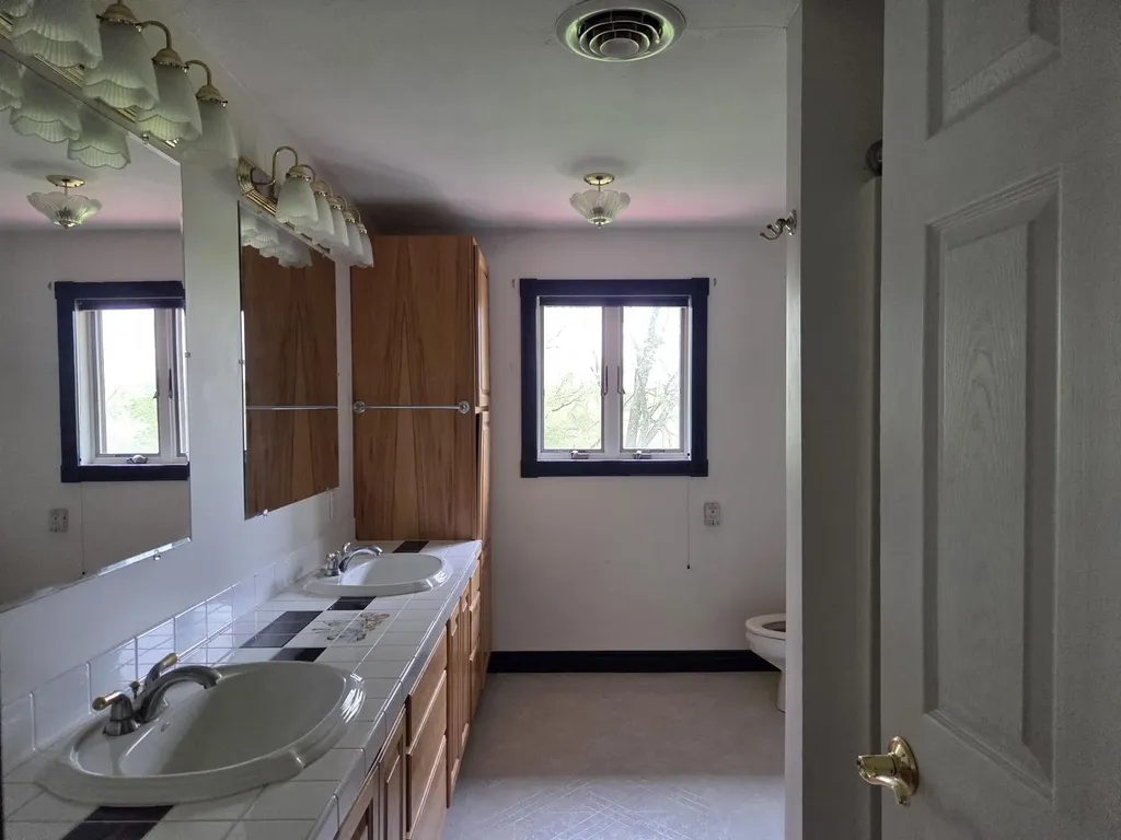 3639 Flansburg Road Leoni Township MI 49203