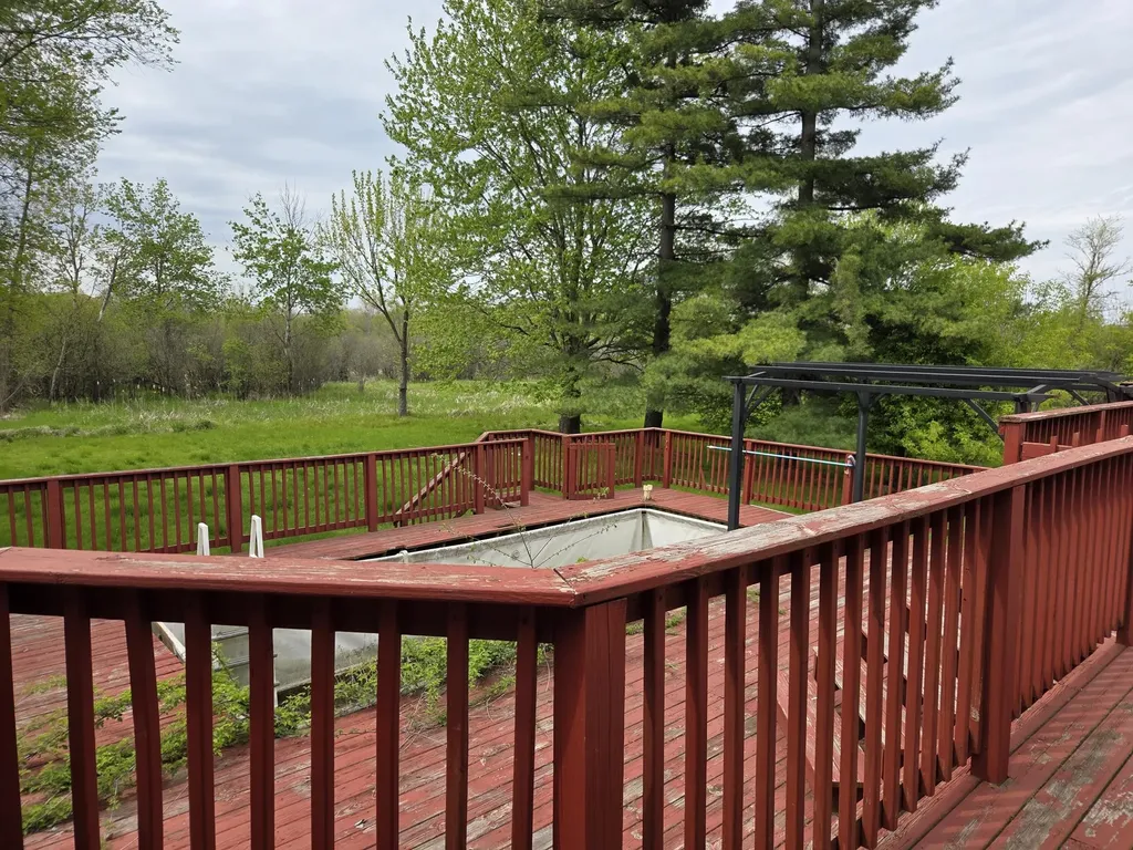 3639 Flansburg Road Leoni Township MI 49203