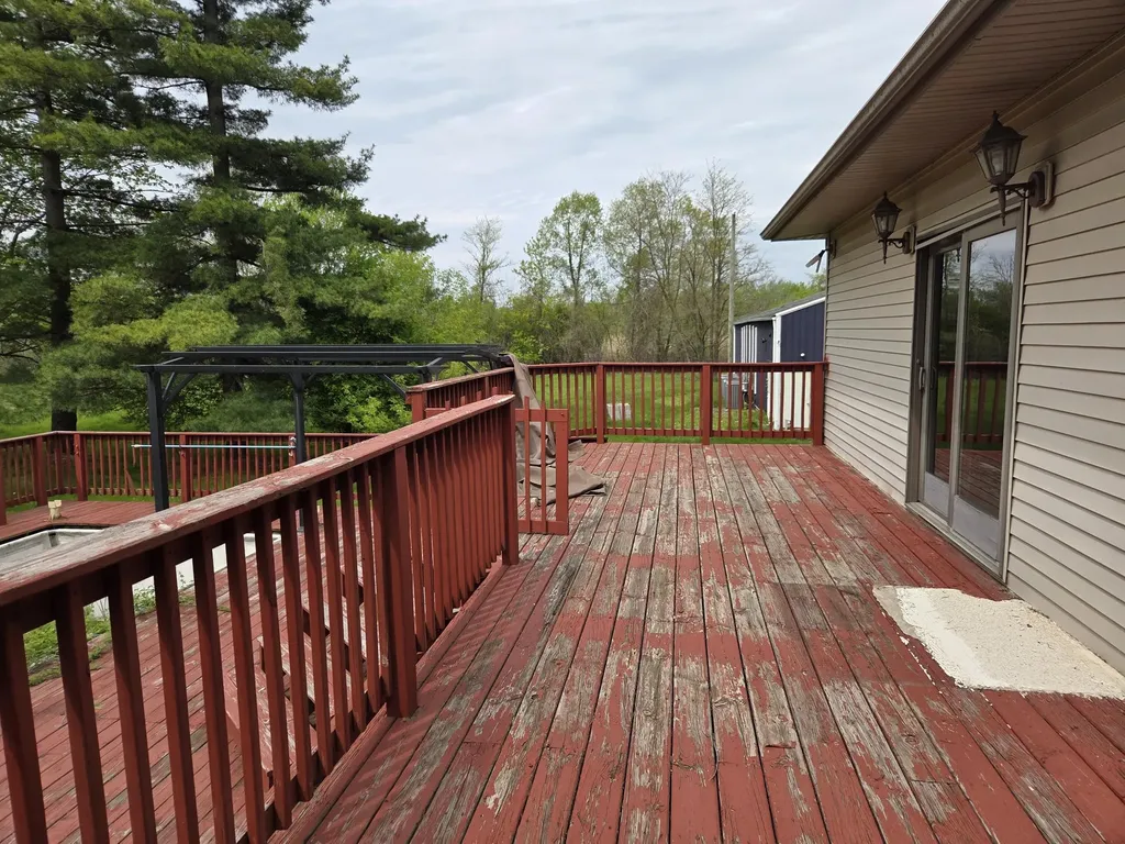 3639 Flansburg Road Leoni Township MI 49203