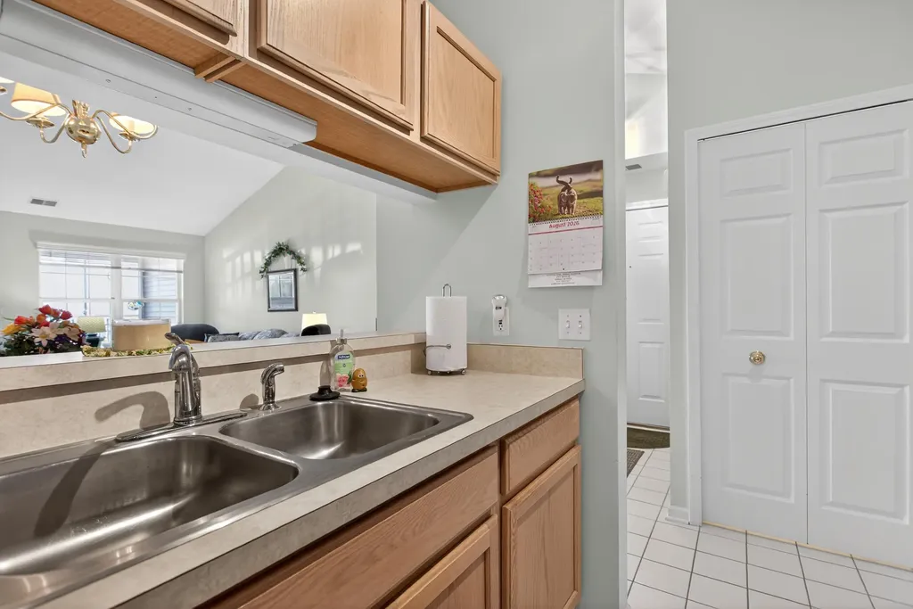 773 W Barrington Circle Summit Township MI 49203