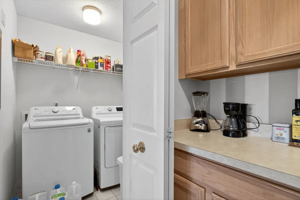 773 W Barrington Circle Summit Township MI 49203