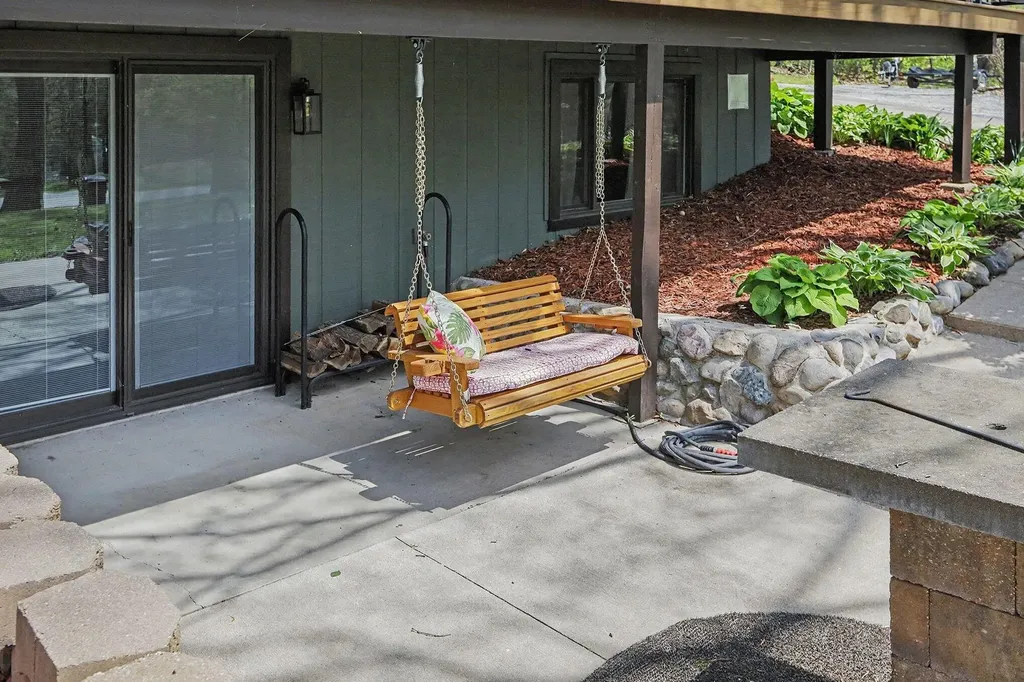 11820 Killarny Circle Somerset Township MI 49249