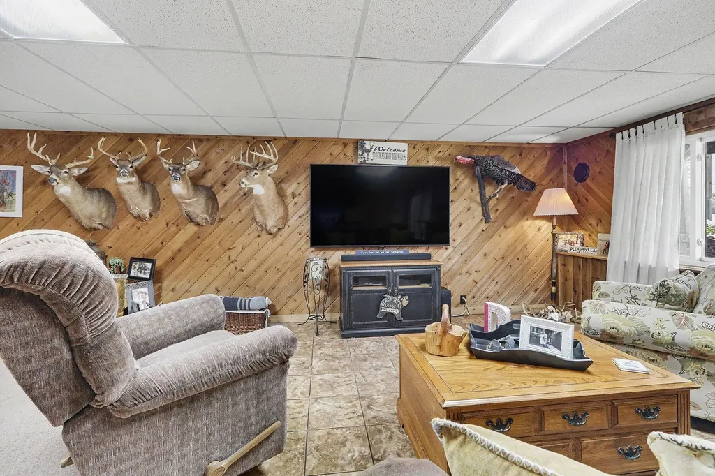 11820 Killarny Circle Somerset Township MI 49249