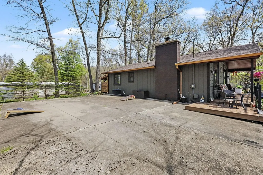 11820 Killarny Circle Somerset Township MI 49249
