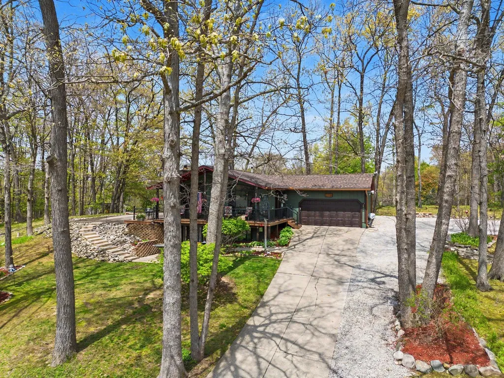 11820 Killarny Circle Somerset Township MI 49249