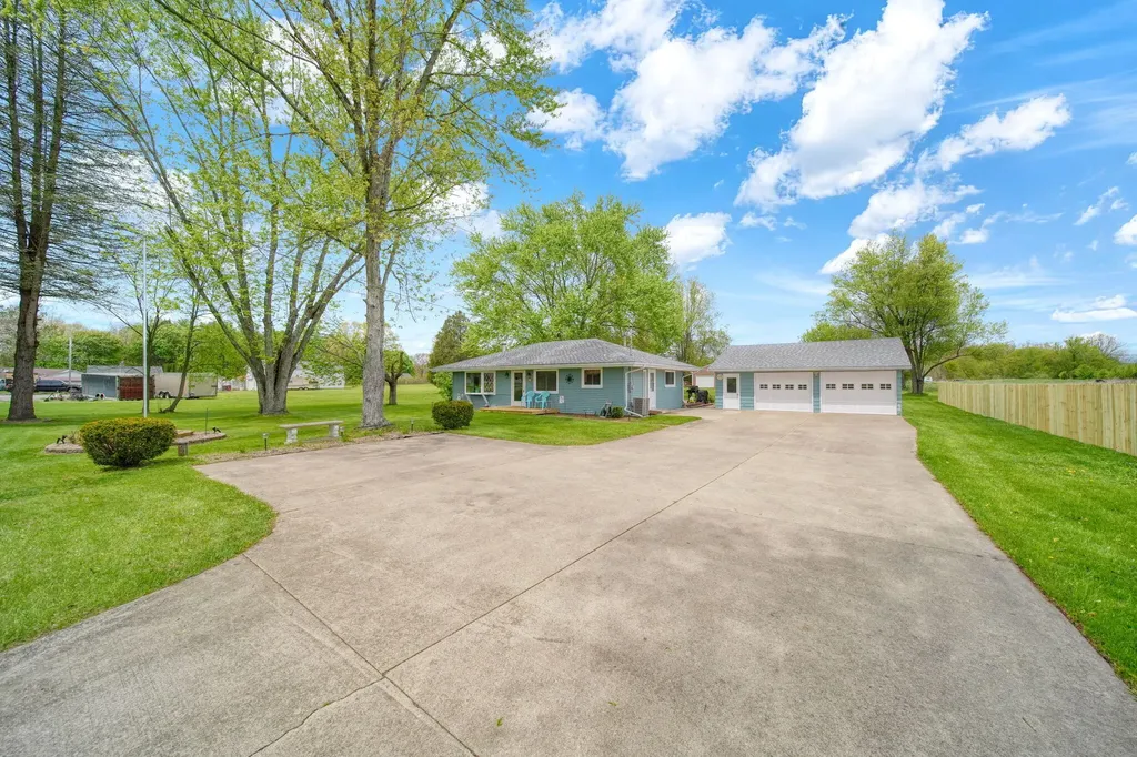 5030 E Berry Road Henrietta Township MI 49272