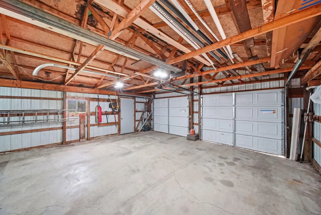 5030 E Berry Road Henrietta Township MI 49272