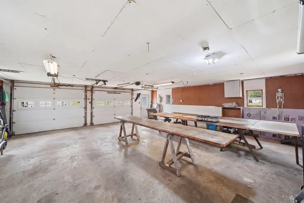 5030 E Berry Road Henrietta Township MI 49272