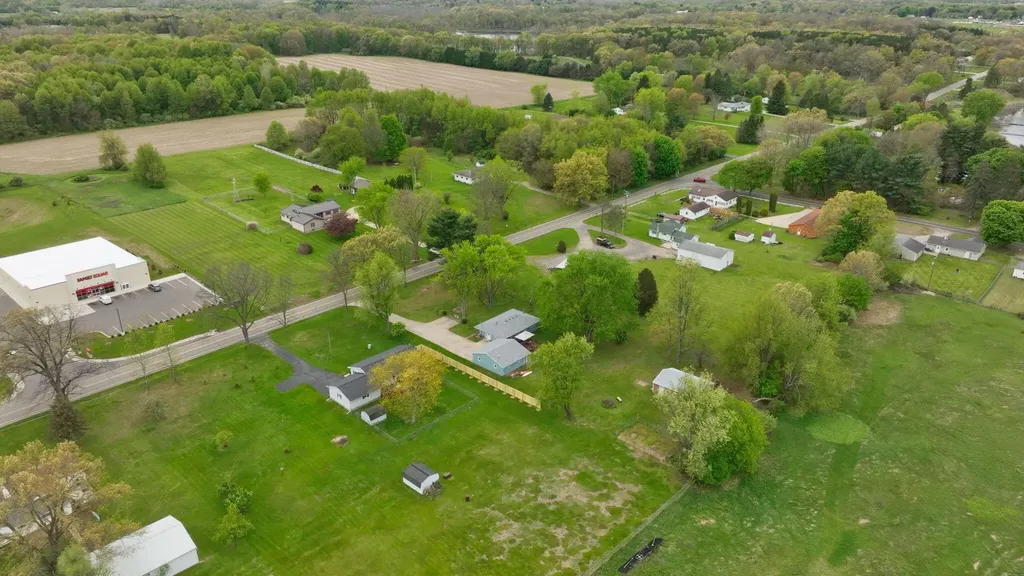 5030 E Berry Road Henrietta Township MI 49272