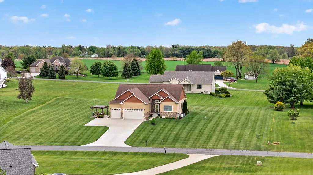 10037 Whitetail Lane Napoleon Township MI 49201