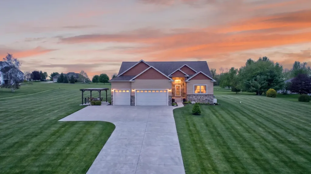 10037 Whitetail Lane Napoleon Township MI 49201