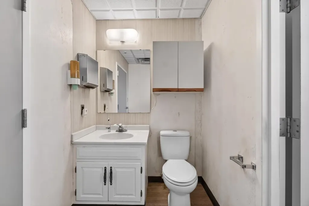306 W Washington Avenue Jackson City MI 49201