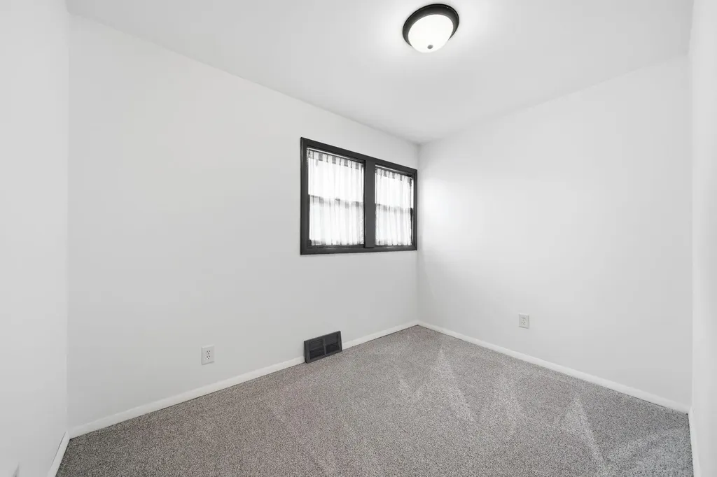2718 Page Avenue Summit Township MI 49203