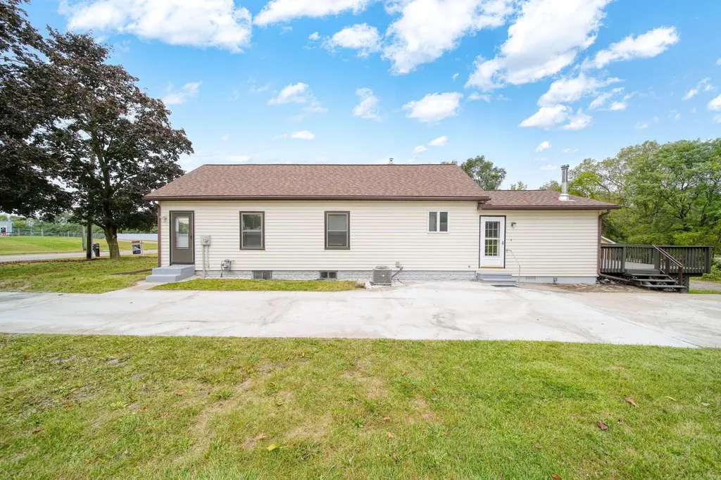 2718 Page Avenue Summit Township MI 49203