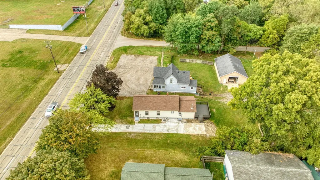 2718 Page Avenue Summit Township MI 49203
