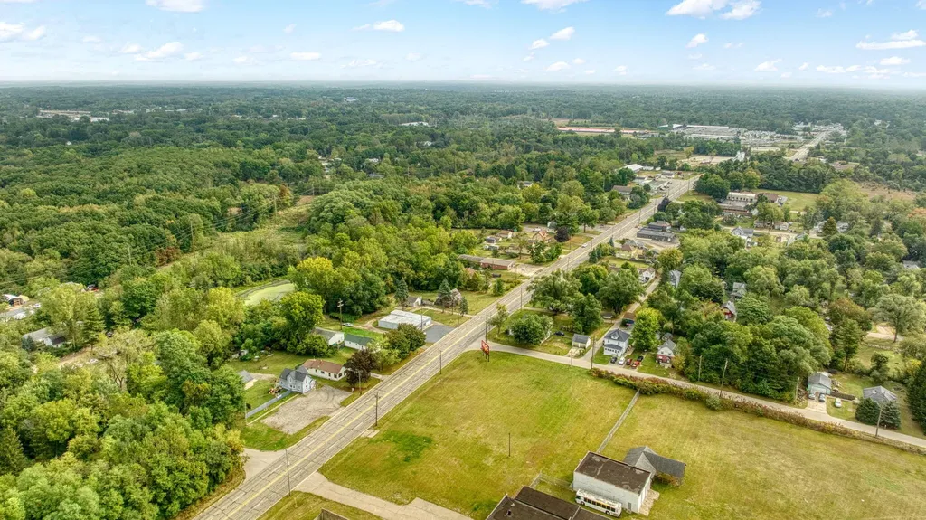 2718 Page Avenue Summit Township MI 49203