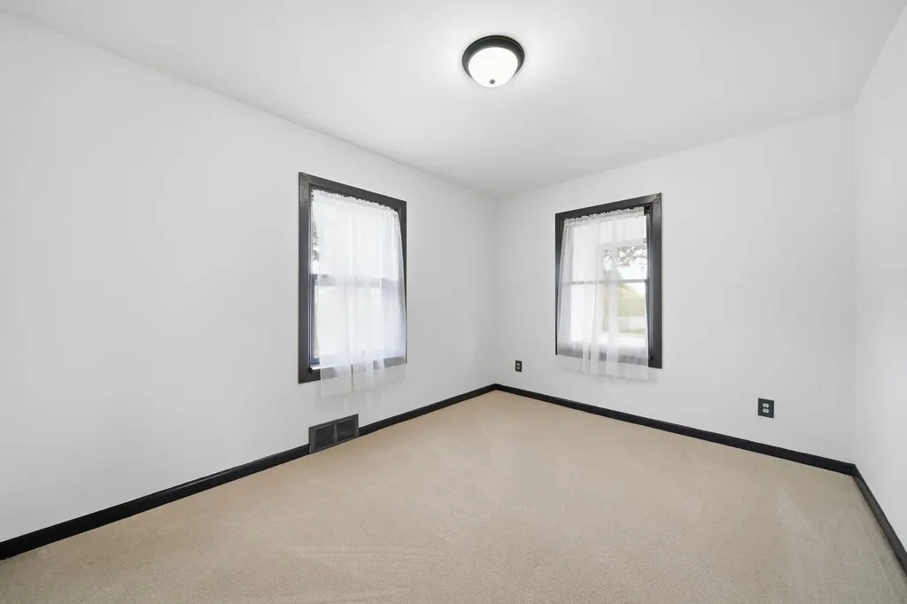 2718 Page Avenue Summit Township MI 49203