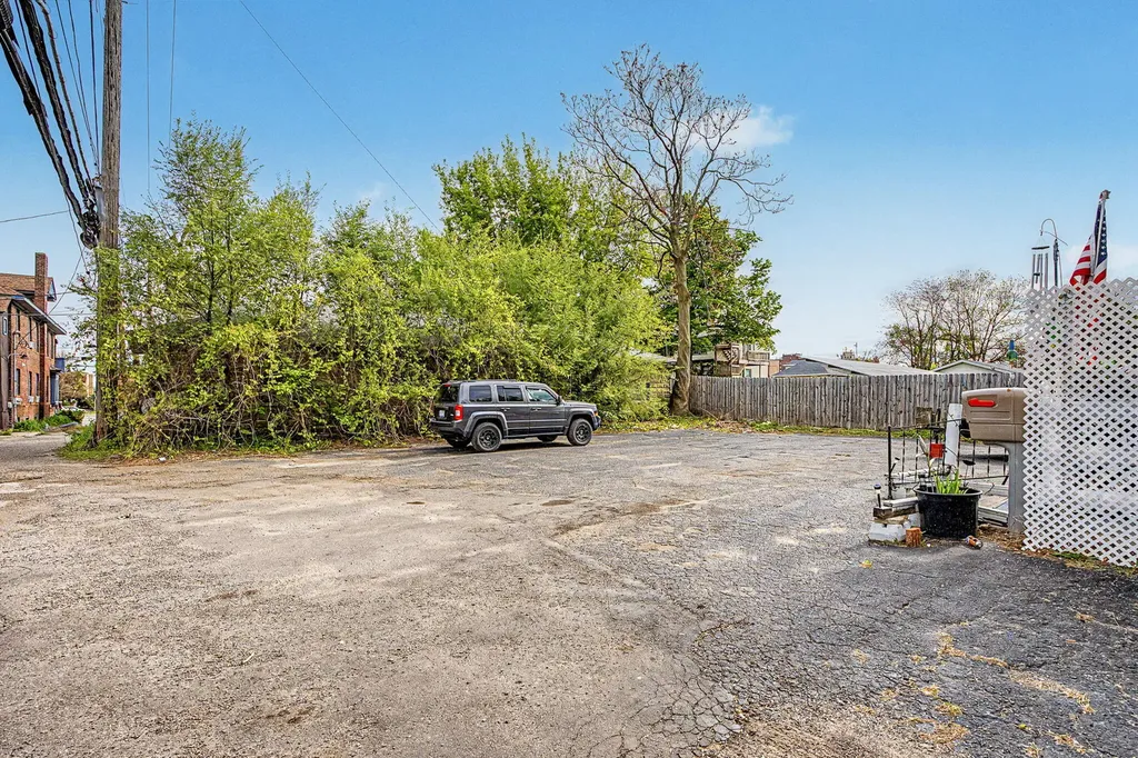 334 W Wesley Street Jackson City MI 49201