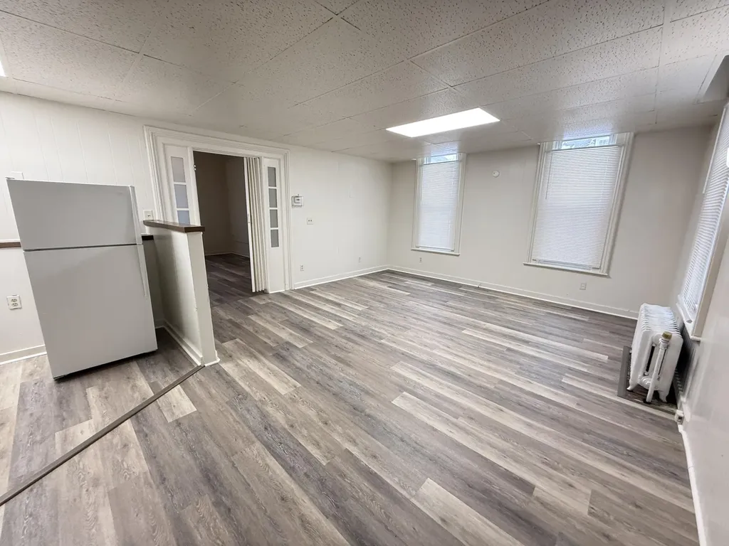 334 W Wesley Street Jackson City MI 49201