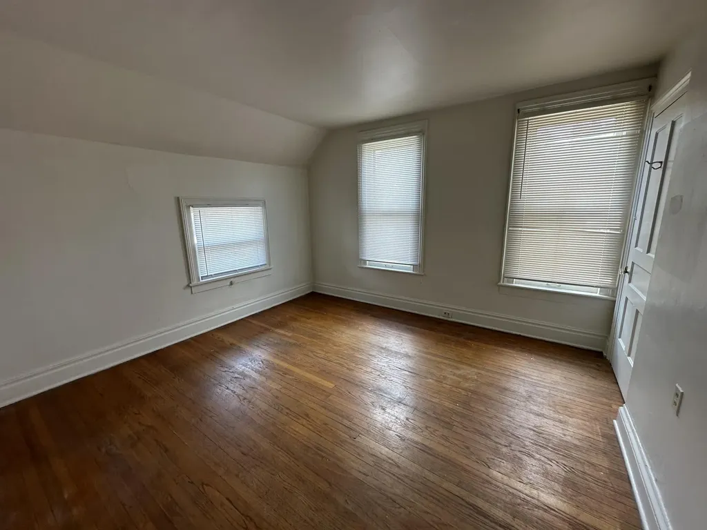 334 W Wesley Street Jackson City MI 49201