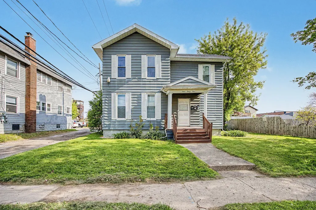 334 W Wesley Street Jackson City MI 49201