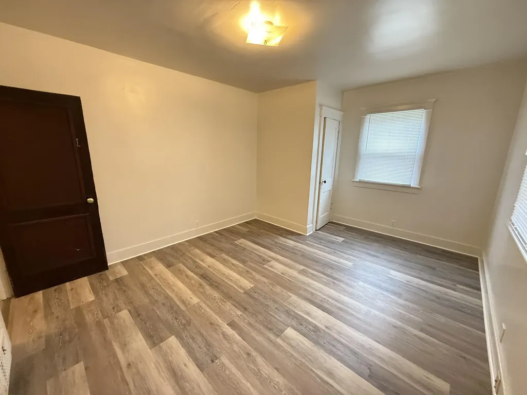 334 W Wesley Street Jackson City MI 49201