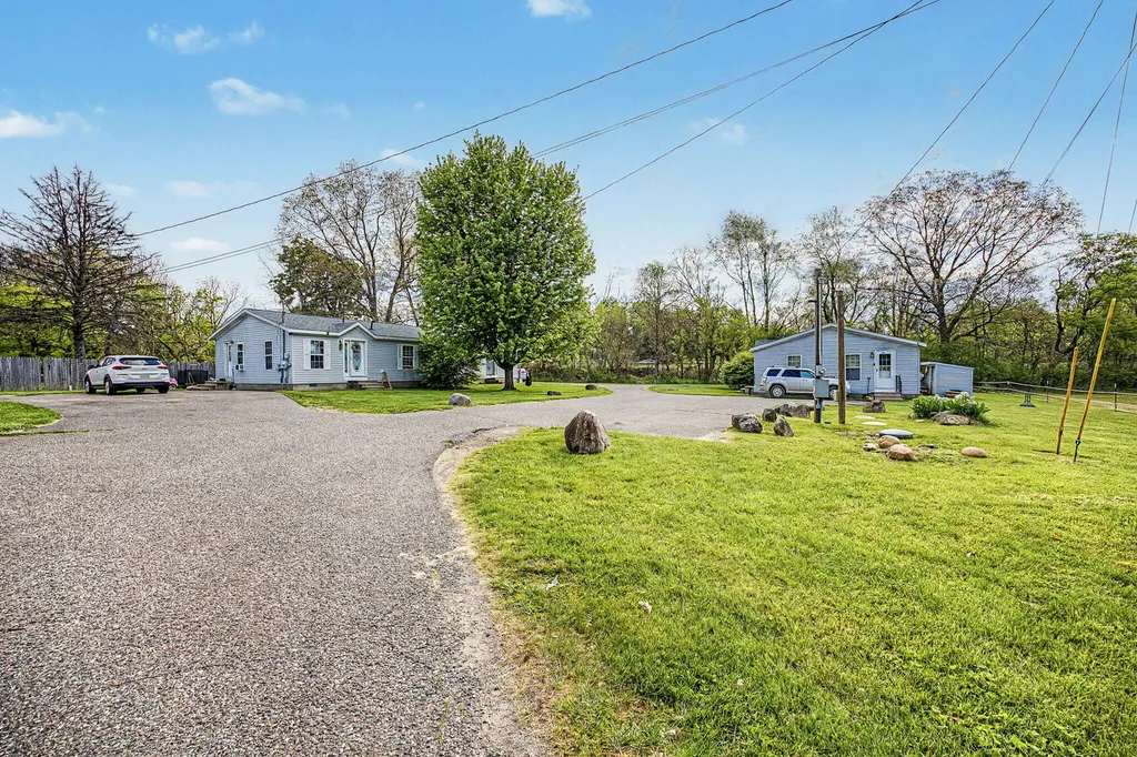 213 Reading Avenue Jonesville City MI 49250