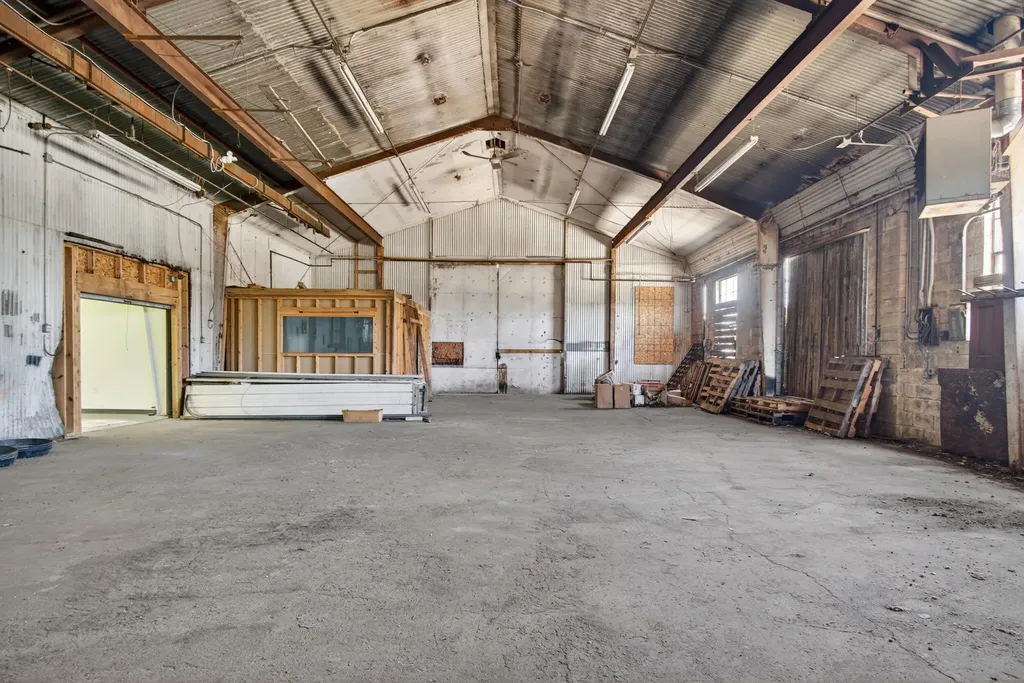 301 Hillsdale Street Blackman Charter Township MI 49202
