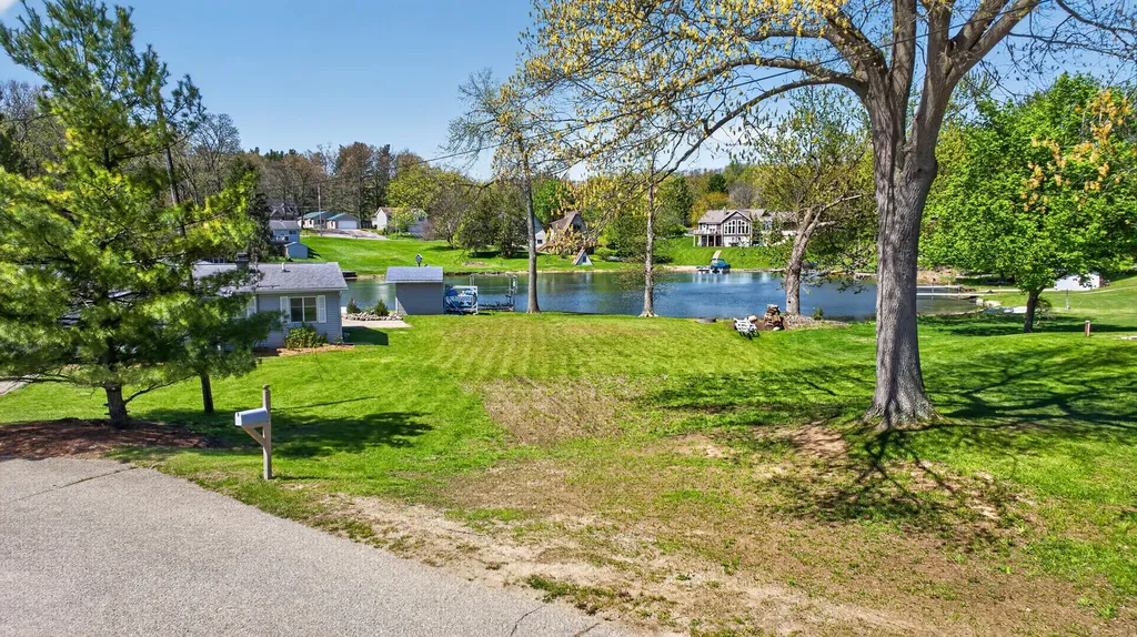 11640 Cedar Court Somerset Township MI 49249