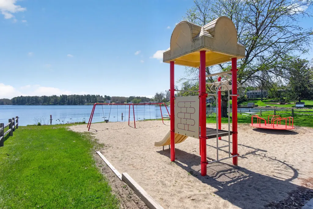 11640 Cedar Court Somerset Township MI 49249